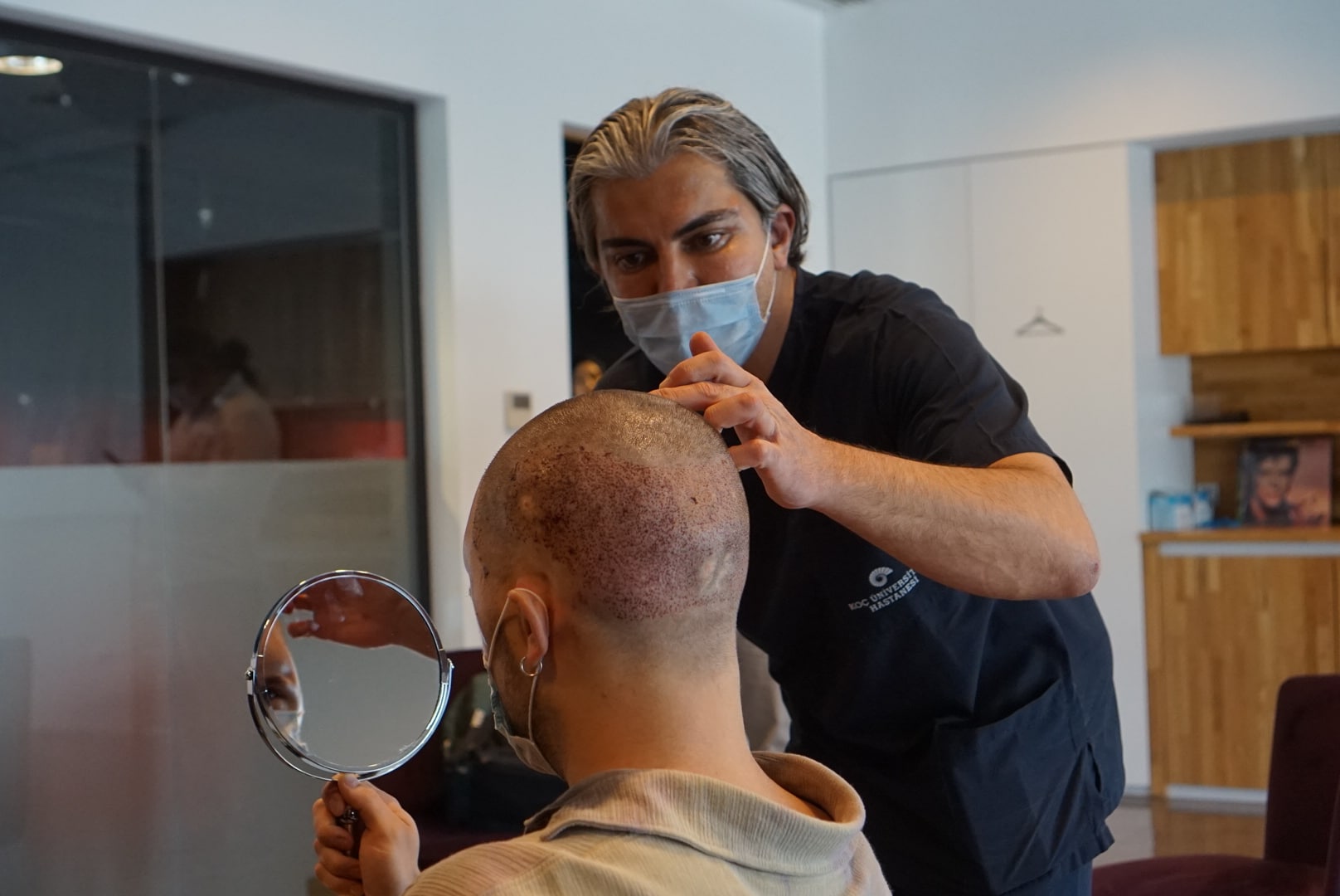 Does a Hair Transplant Close-up Look Good?