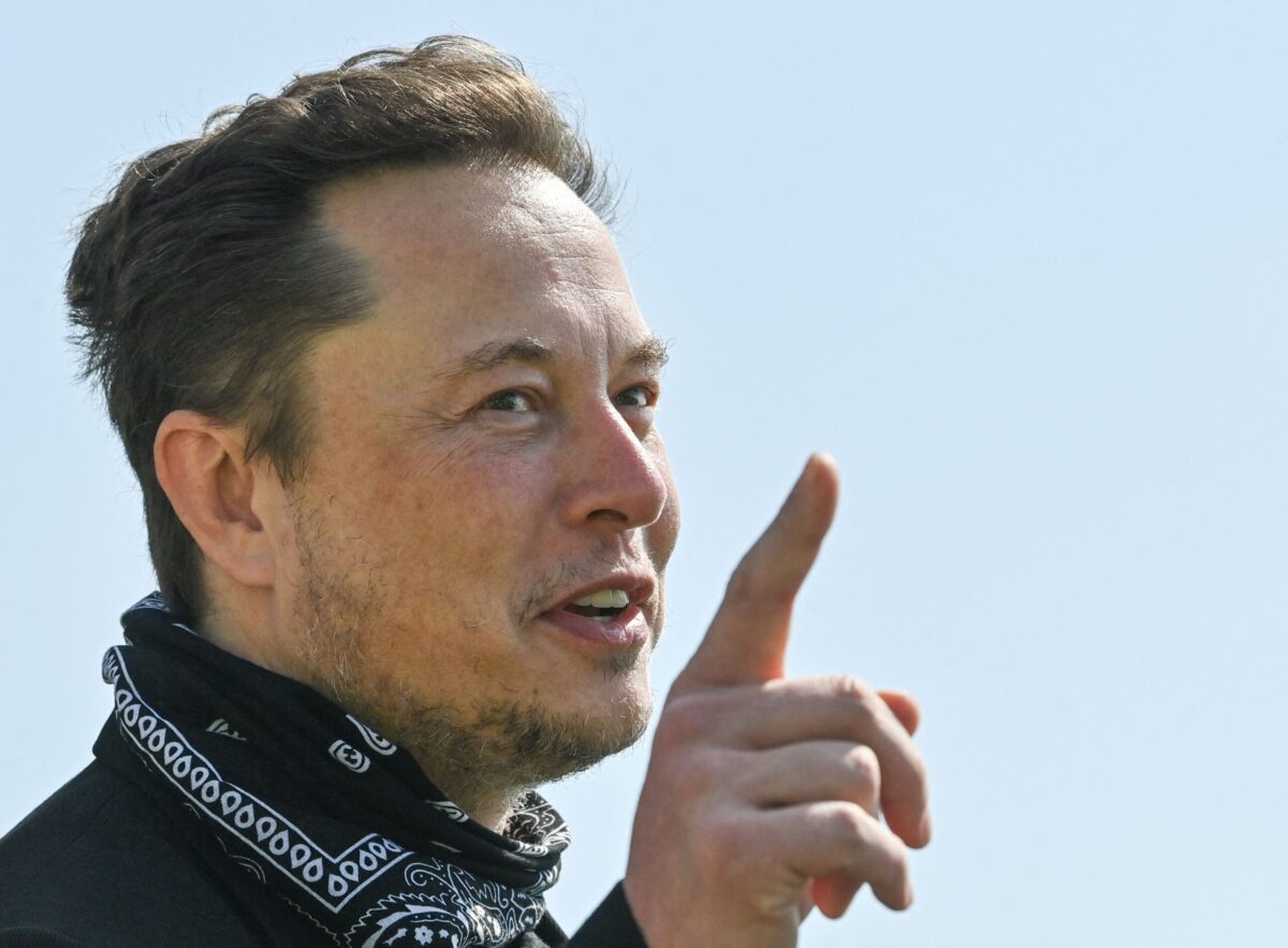 Did Elon Musk have a Hair Transplant? - Dr. Serkan Aygin